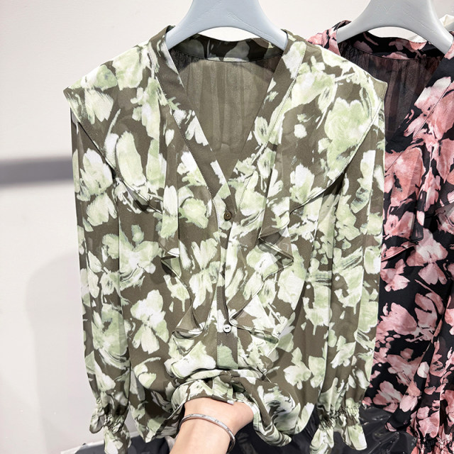 2025 new Korean style retro V-neck ruffle printed pullover long-sleeved chiffon shirt for women