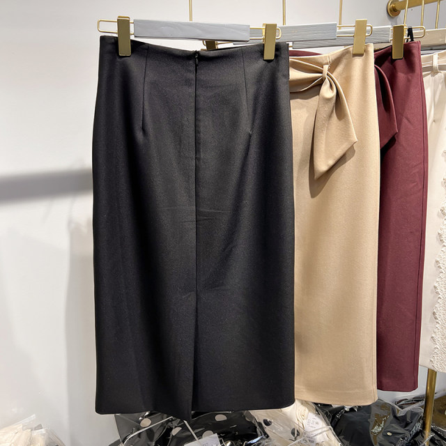 2024 new Korean self -slimming, thin waist lace tie splicing solid color mid -length suit skirt female autumn