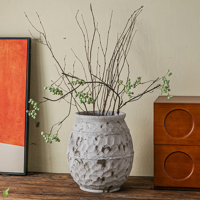 Retro flower pot bottle vintage earthenware jar magnesium mud flower pot flower pot flower pot B&B Wasabi wind black diamond floor decoration ornament
