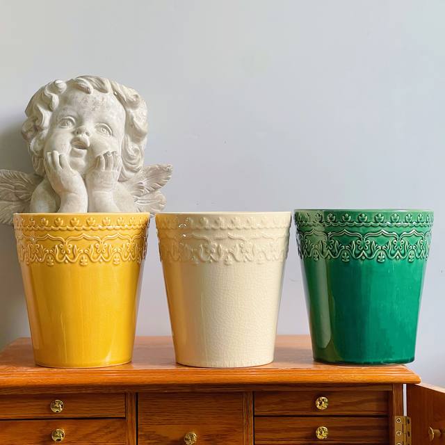 Foreign trade products Nordic simple ceramic flower pot large creative personalized household green ivy butterfly orchid flower pot pot pot