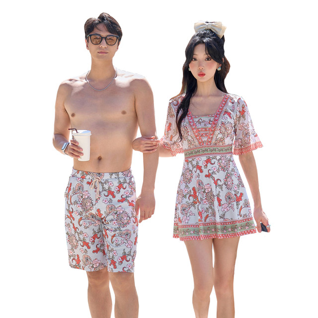 New couple swimsuits, one-piece dress, flat angle men and women's suits, steel support, gather to make you look slim and cover your belly and soak in hot spring vacation
