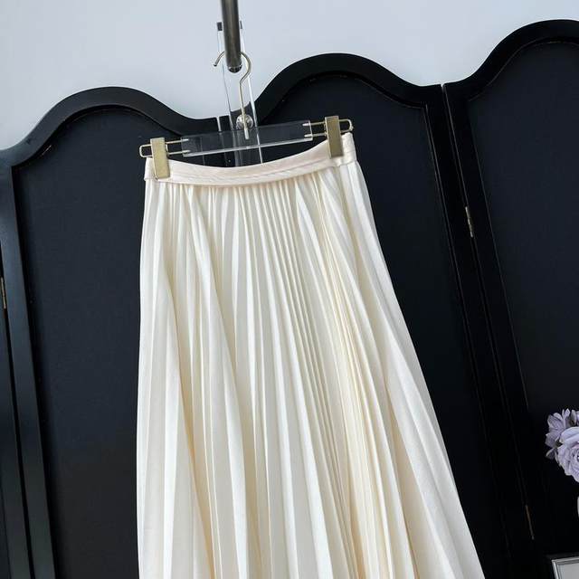 Fashion 25 early spring new heavy-form thin pleated yarn skirt double-layer pleated large skirt for women slim and fashionable commuting