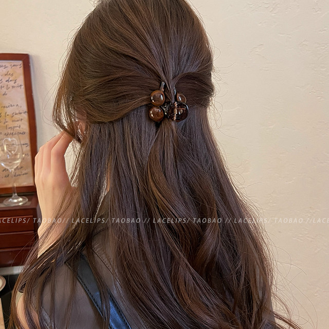 2025 new amber -colored cherry cherry grabs princess head bangs hair clip hair clip clip shark pinch hair decoration female