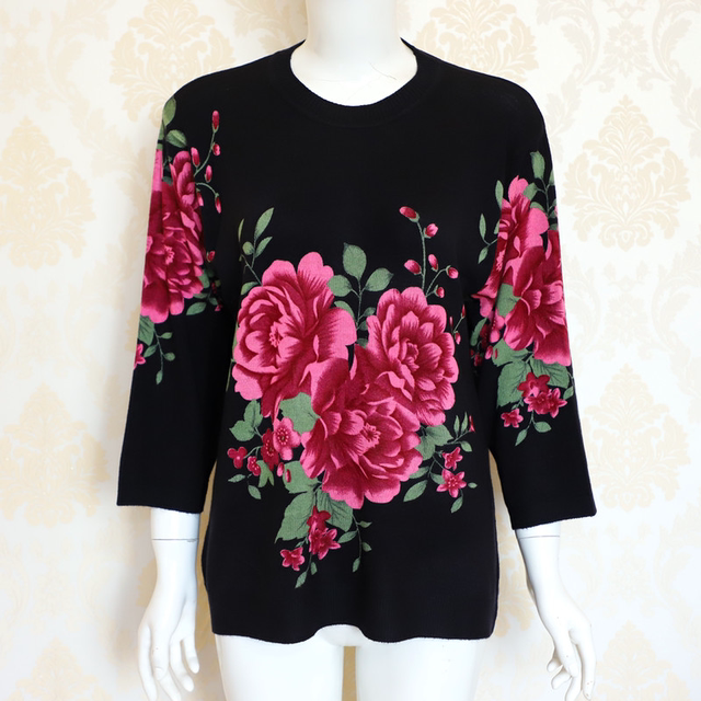 Middle -aged and elderly women's spring top sleeve T -shirt large size Old man clothes seven -point sleeve thin knit sweater grandma
