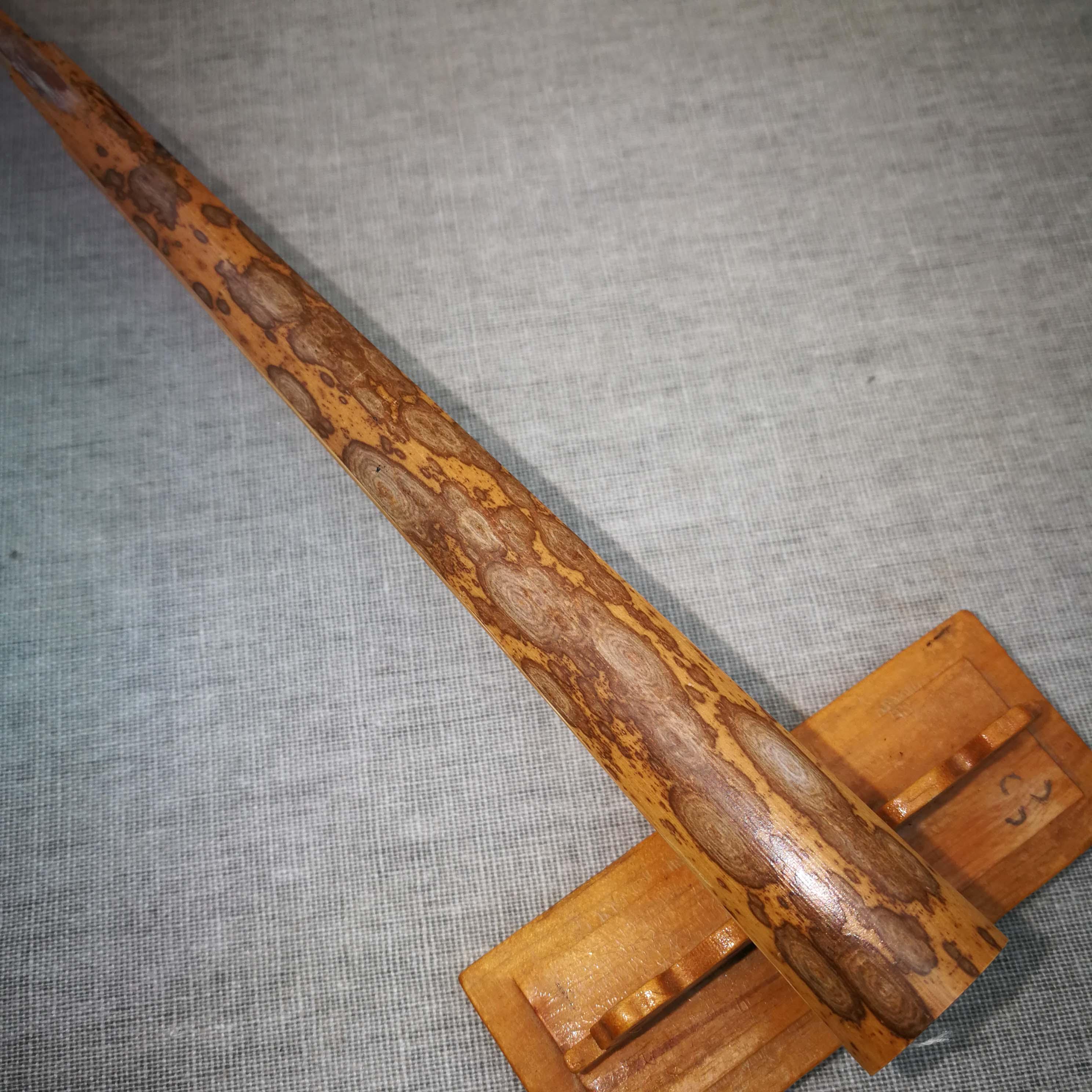 老梅鹿竹折扇 9.5寸16方 古方 白花 苏工文玩收藏折扇 配苏州扇面