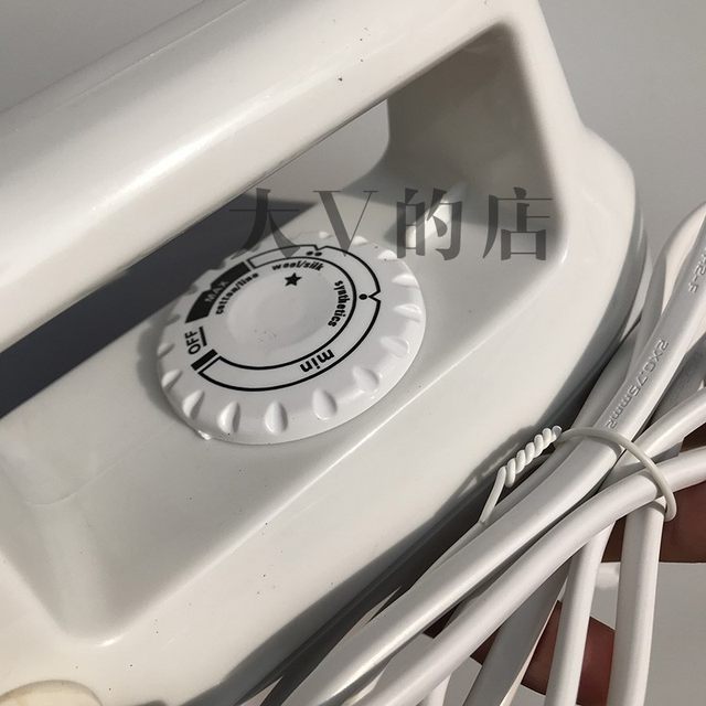 Big V spelled bean small white temperature adjustable three-speed iron DIY spelled bean iron MINI small white electric iron