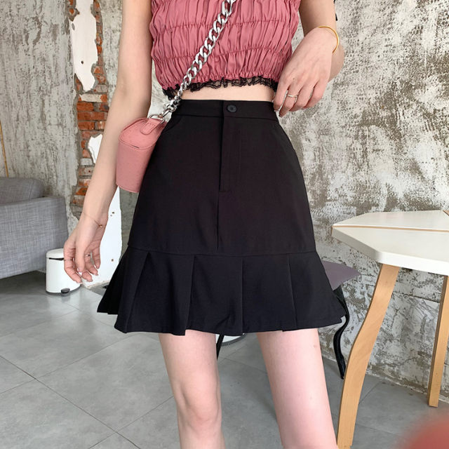 Large size retro skirt for women, new hot girls in spring and autumn style, high waist versatile A-line skirt, slim pleated skirt, hip-covered short skirt