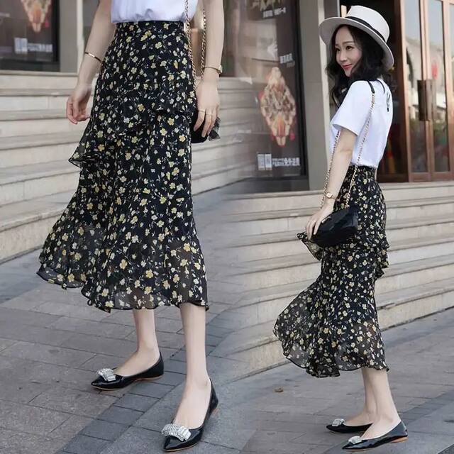 Medium-length chiffon skirt for women in summer 2024 new high-waisted a-line small fresh floral irregular ruffled skirt
