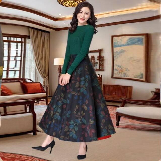 2024 new female retro temperament long skirt autumn and winter large size long skirt shows thin hair A -line skirt
