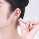 
Xuping's high-intelligence fireworks bloom, light luxury fashion design, simple ins style micro-encrusted earrings