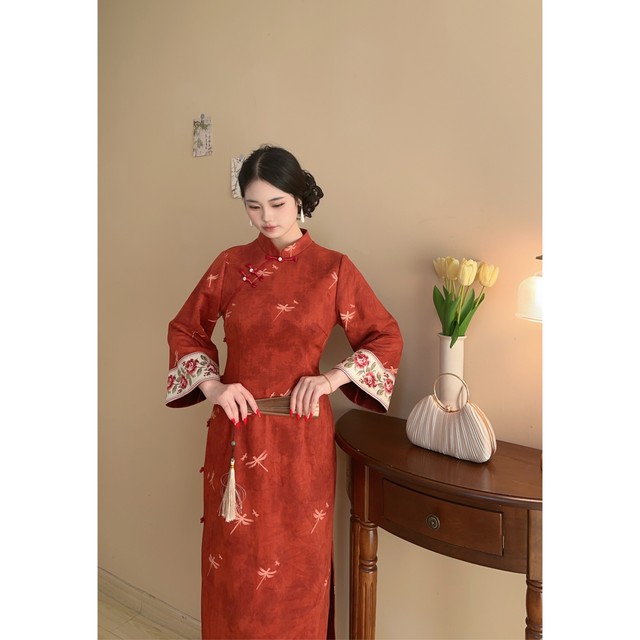 Red eyebrows new Chinese style orange national style white suede embossed large size fat mm cheongsam dress