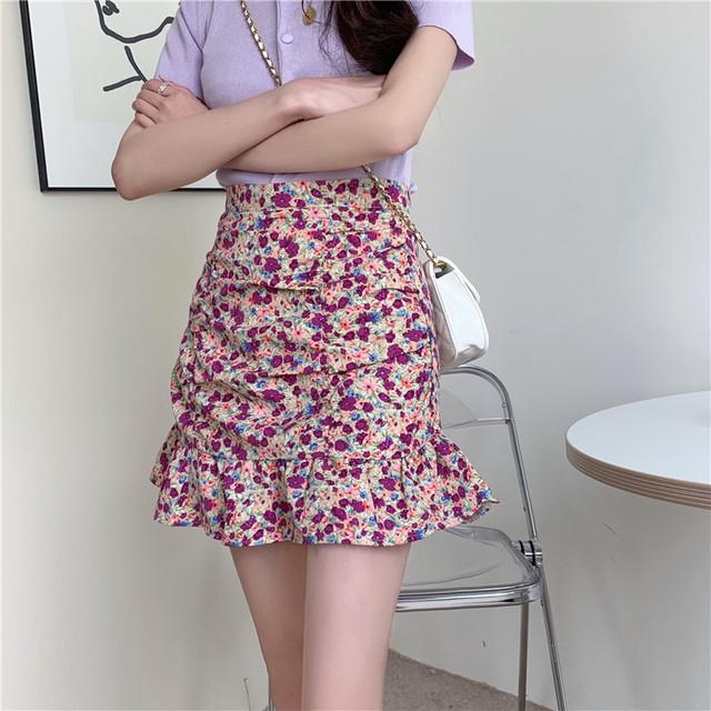 Pear-shaped floral skirt for women in summer large size high-waisted ruffled short skirt covering hips to make them look slim fish tail hip-covering skirt