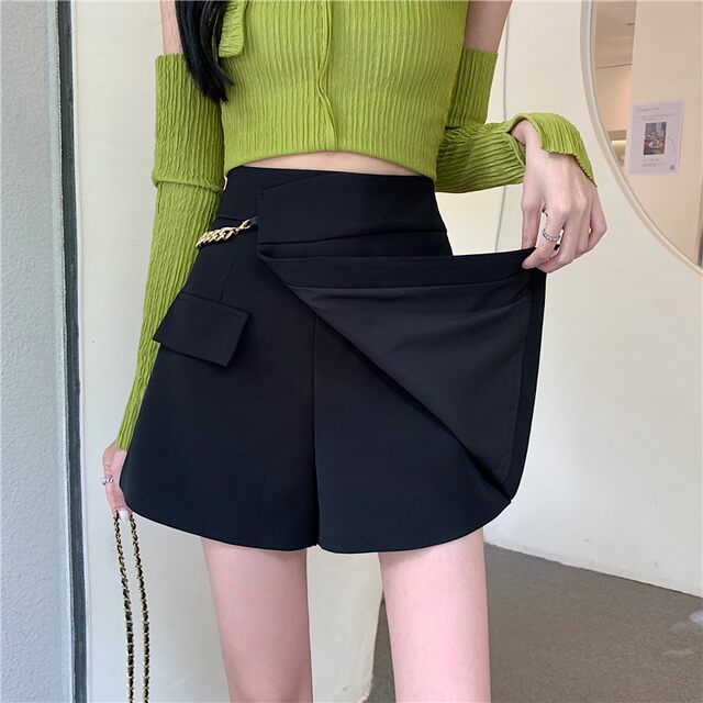 Large size fake two-piece skirt high waist belly-covering suit skirt for women in autumn and winter black irregular slimming A-line short skirt pants