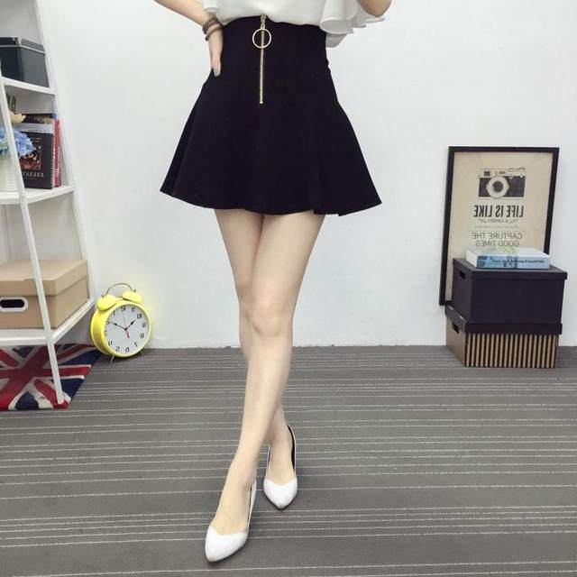 Large size women's zipper skirt and skirt, fat MM slim and anti-exposure A-line short skirt pleated skirt, bottomed with puffy skirt