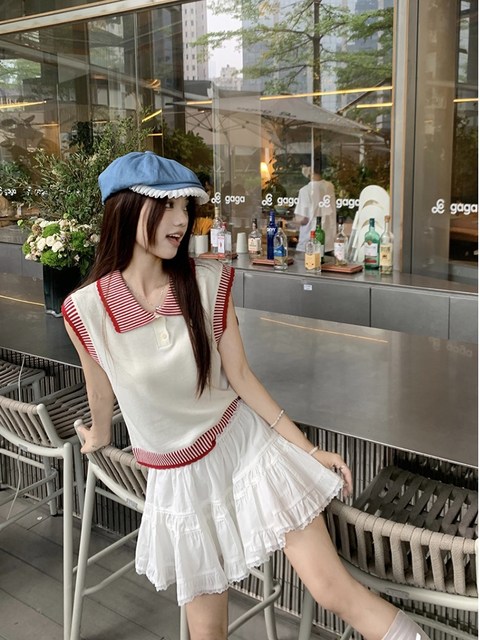 Sweet red striped polo collar sweater female summer design sense niche thin sleeveless slim short top