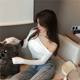 Off-shoulder clavicle top hot girl beautiful long-sleeved T-shirt sexy autumn tight European and American off-shoulder one-shoulder base shirt