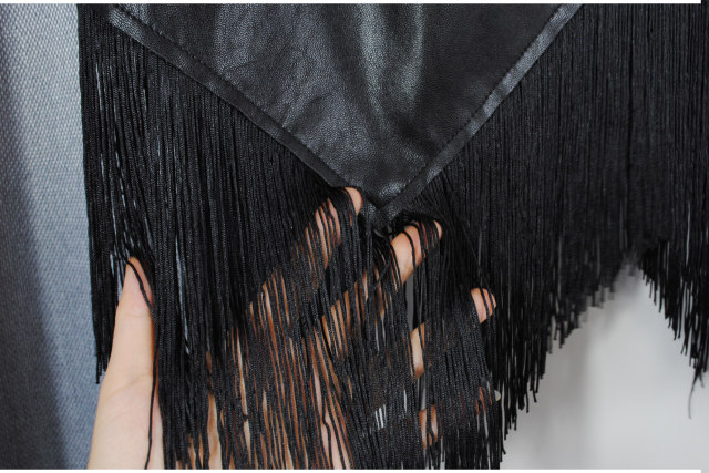 High-waisted hip mid skirt for women in autumn and winter fashion versatile simple irregular tassel slim skirt leather skirt