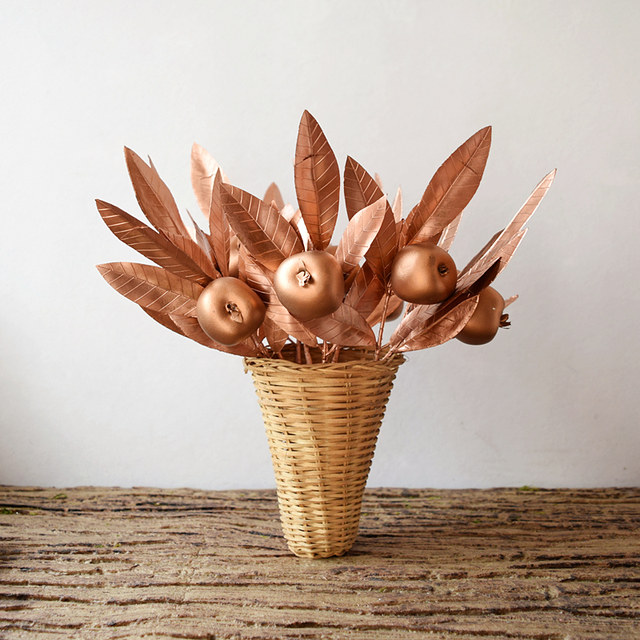 Simulated champagne leaves, retro fake flower decorations, plastic leaves, home soft decoration, gardening and landscaping, foreign trade factory