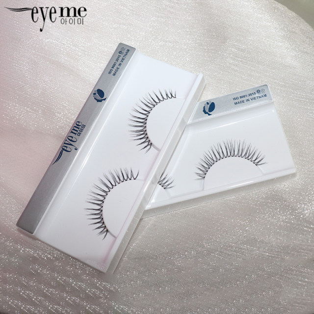 Korean Eyeme fake eyelashes single cluster V -type W -shaped makeup artist Royal Nature can repeat glueless 1 pair
