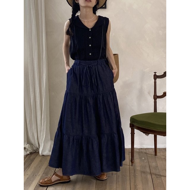 Daisy BellisPerennis2023ss Age-reducing naval collar black sleeveless black pressed pleated shirt linen