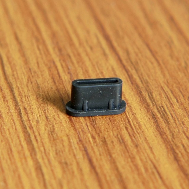 Exclusively customized 3.5MM 2.5MM 4.4MM 6.35MM player female socket dust-proof plug, anti-oxidation