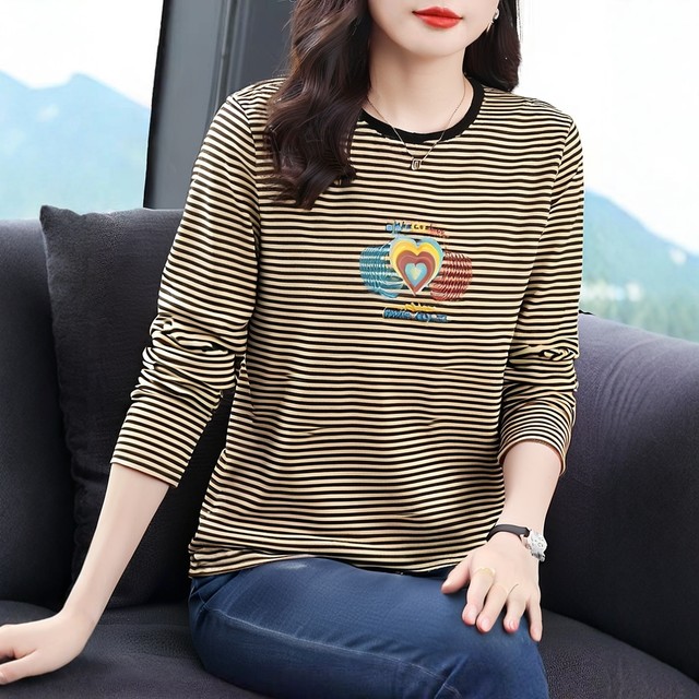 Middle-aged mother autumn long-sleeved 2025 new round neck plus fat pure cotton ladies hot selling tops striped t-shirt
