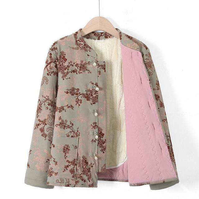 Mom's winter Chinese style thickened camel velvet plus velvet cotton jacket middle-aged and elderly warm winter clothes cotton jacket cotton jacket grandma jacket