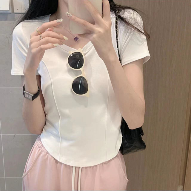 Fish bone top white short-sleeved T-shirt for women 2025 new summer design niche low neck front shoulder short t-shirt
