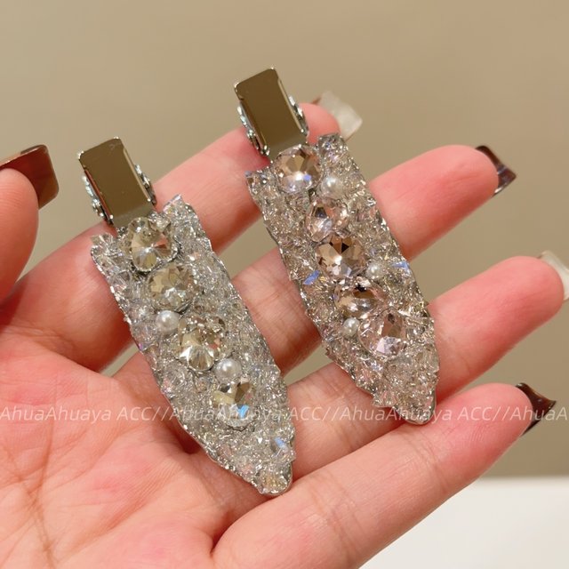 AhuaAhuaya light luxury and high-end shiny pink crystal surfboard duckbill clip metal shovel hairpin side clip