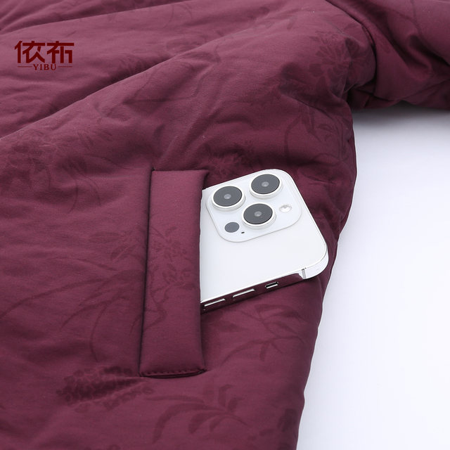 
Yibu middle-aged and elderly mothers wear noble fur collar cotton-padded jackets for 70-year-old ladies, large-size plus velvet and thickened cotton-padded jackets