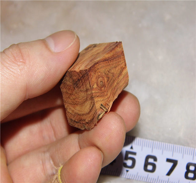 Hainan Huanghuali wood tiger skin pattern small material can be used as handles