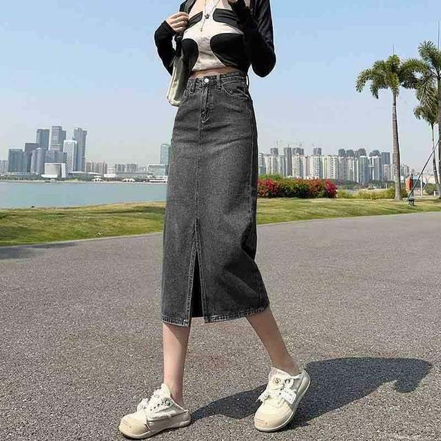 
High-waisted design-sensing denim skirt women's skirt 2024 summer new slit slim small A-line midi skirt