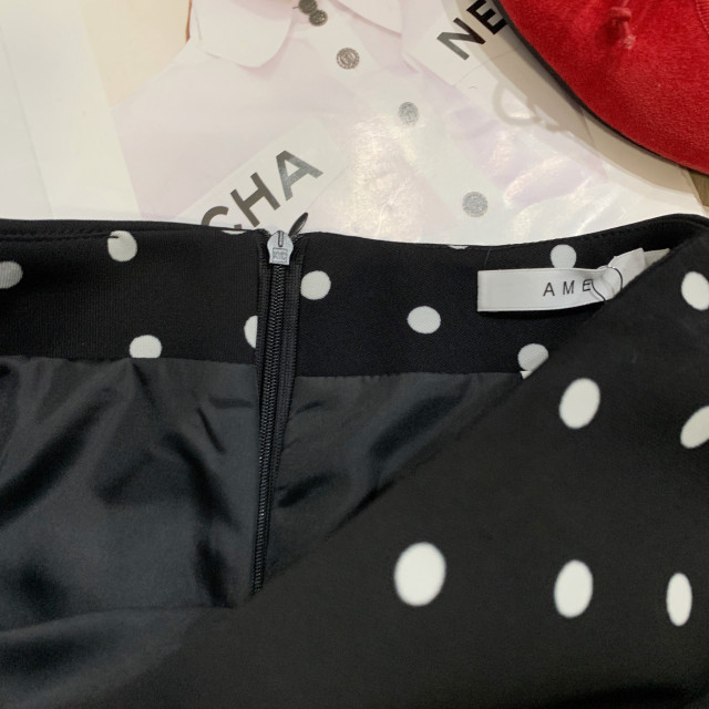 AME2025 summer new Korean version versatile slim 2 side zipper polka dot suit skirt A-line skirt hip short skirt
