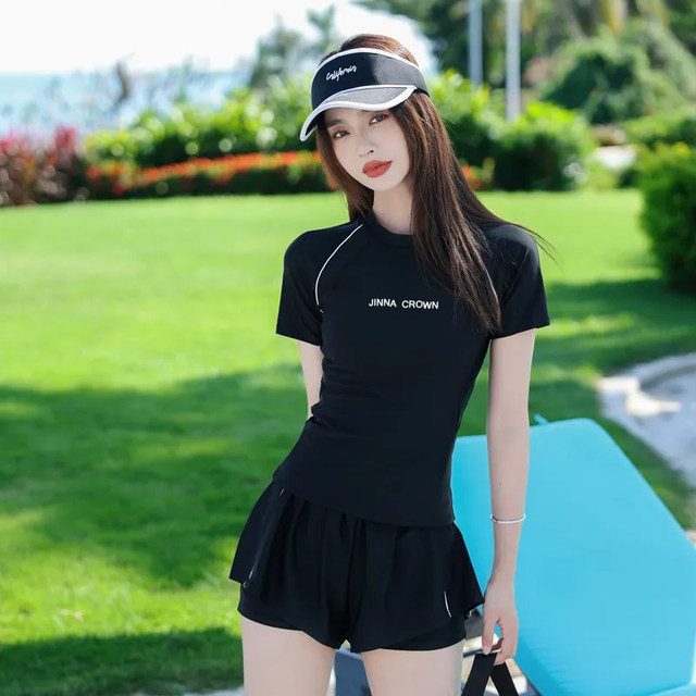 Clearance leaked plus size women's casual sports short-sleeved T-shirt shorts two-piece Korean style slim swimsuit suit trendy