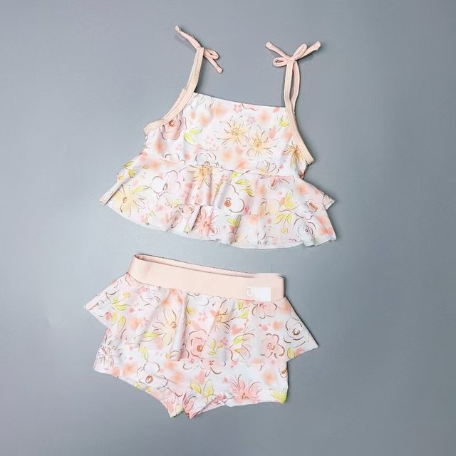 Amber children's swimsuit 36*Girls baby split skirt cute princess fashion swimming junction speed dry small and small children

