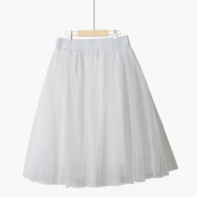 Spring new solid color versatile high waist slim short gauze skirt A-line umbrella skirt fluffy skirt fairy skirt mesh skirt
