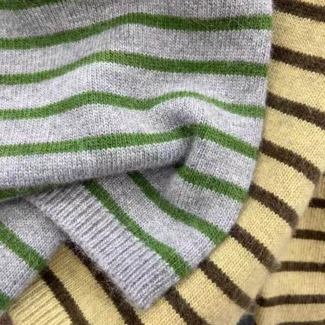 20614 winter fashion embroidered honey bear velvet round neck loose sweater striped age-reducing versatile pullover sweater for women