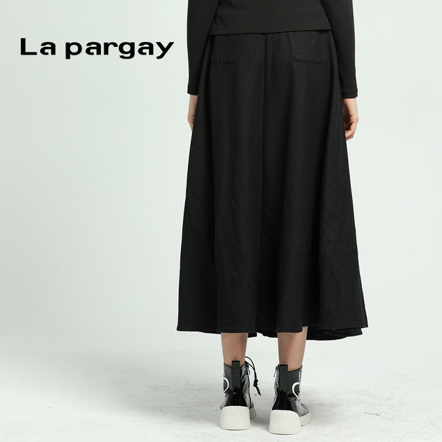 Lapargay Napaja 2023 new women's autumn and winter black mid-length printed skirt A-line skirt