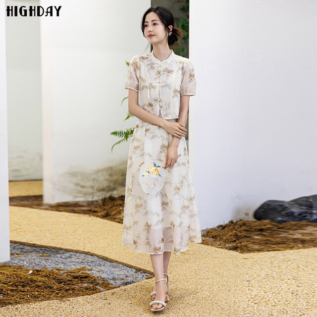 Highday Xuanri 2024 summer short-sleeved gentle top for women new Chinese elegant puff sleeve printed shirt ins