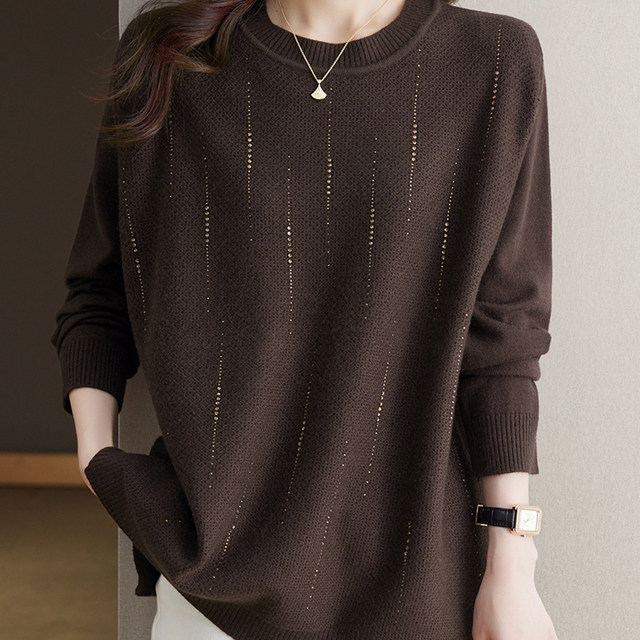 Middle-aged mother autumn and winter woolen sweater round neck sweater women's loose plus size plus size flesh-covering top knitted bottoming shirt