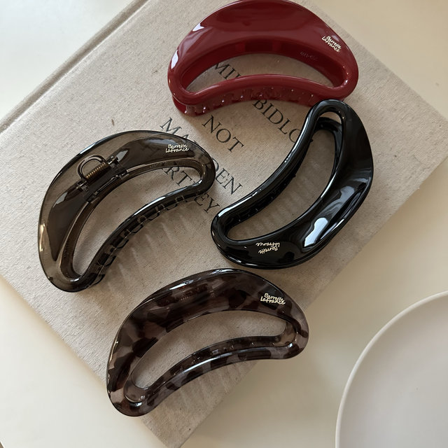 Korean new semi-circle thickened and resistant to falling high quality gripper retro versatile hairpin What is the size of hairpin scratch shark clip