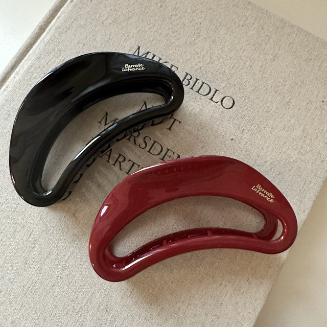 Korean new semi-circle thickened and resistant to falling high quality gripper retro versatile hairpin What is the size of hairpin scratch shark clip