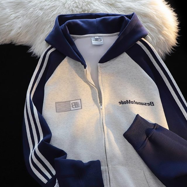American retro raboscroll sleeves sweatshirt spring and autumn thin cardigan zipper design sense splicing contrasting color casual jacket
