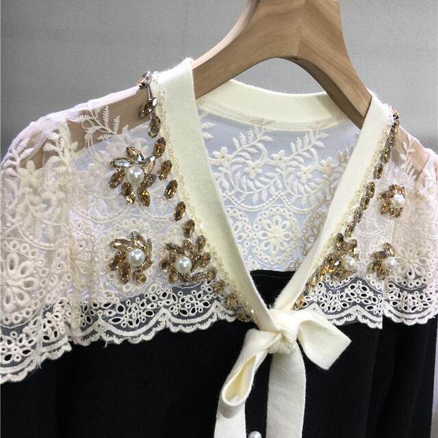 European Heavy Industry Beaded Sweater Small Flavor V-neck Strap Knit Sweater Autumn and Winter French Knit Top Long Sleeve Glitter