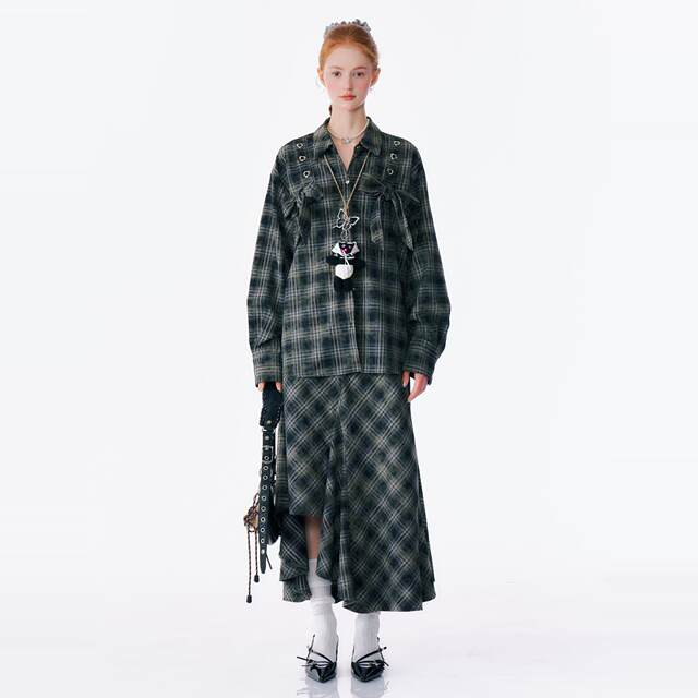ziziFei autumn and winter retro design bow plaid thickened loose plaid shirt jacket for women