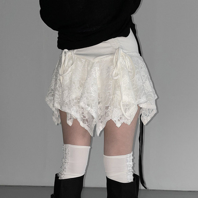 ROCKMORE solid color lace spliced ​​pleated skirt versatile and irregular short skirt