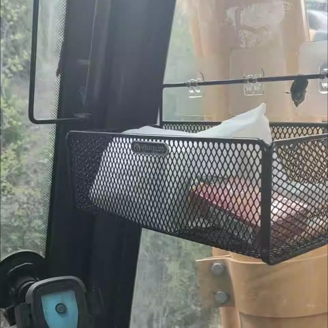 Large truck cab storage box excavation forklift tower crane storage box paste storage rack debris storage basket accessories