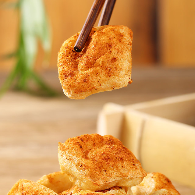 500 Shiping fried tofu wrapped in milk Jianshui barbecue small tofu Yunnan specialty grilled stinky tofu Guizhou snacks