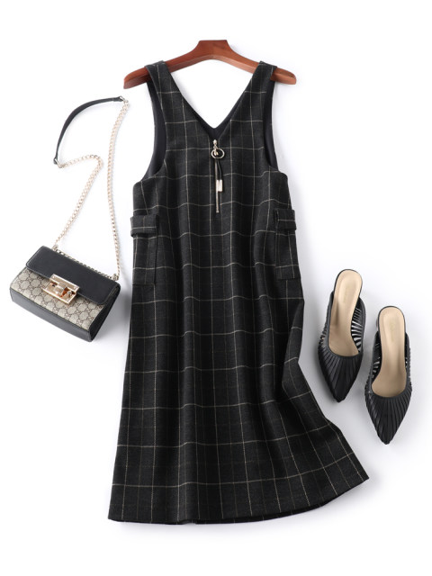 Small fragrance style autumn and winter wool slim V-neck sleeveless vest skirt bottom vest skirt versatile mid-length strap dress