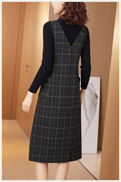 Small fragrance style autumn and winter wool slim V-neck sleeveless vest skirt bottom vest skirt versatile mid-length strap dress